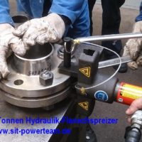 SIT_Powerteam_Hydraulik-Flanschspreizer_HFS6A